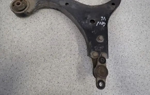KIA Ceed Rear suspension control arm 