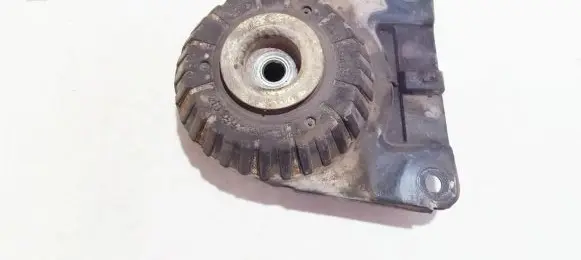 Ford Mondeo Mk III Coil spring mount 2102607 210260-7