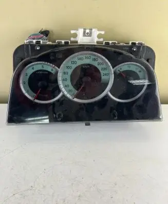 Toyota Corolla Verso AR10 Speedometer (instrument cluster) MB2574308260