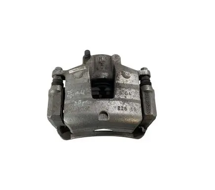 Chevrolet Malibu Front brake caliper 84775612 13509995 13507536