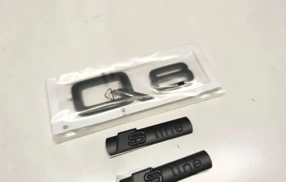 Audi Q8 Manufacturers badge/model letters 