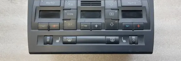 Audi A4 S4 B7 8E 8H Climate control unit 8E0820043AM