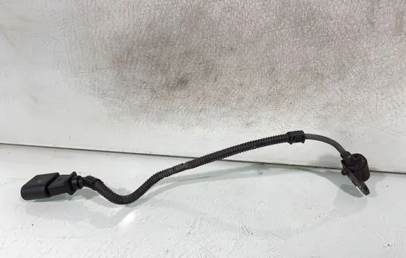 Audi A4 S4 B6 8E 8H Crankshaft position sensor 9805940