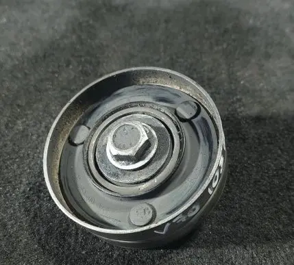Volvo V70 Belt tensioner pulley 462280