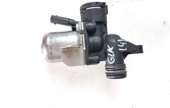 Mercedes-Benz GLK (X204) Coolant heater control valve A2722000031