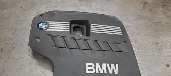 BMW X3 F25 Engine cover (trim) 14389710