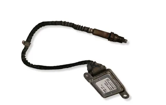 BMW 1 E81 E87 Lambda probe sensor 7587127