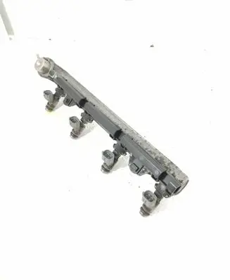 Volkswagen Golf IV Fuel main line pipe 036133319