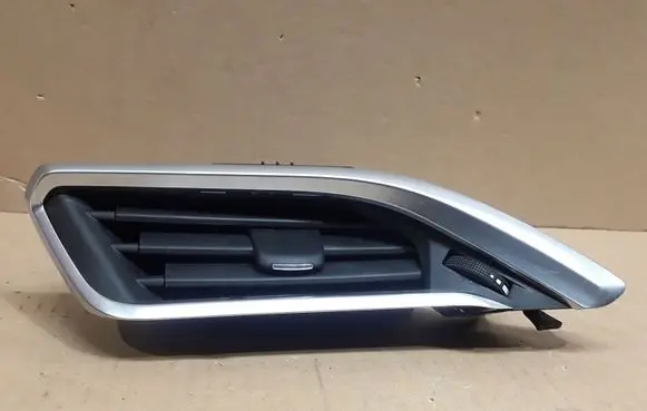 Peugeot 2008 I Dashboard side air vent grill/cover trim 9633131777