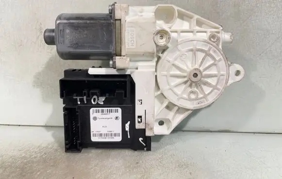 Audi TT TTS Mk2 Front door window regulator motor 977268100 05080517