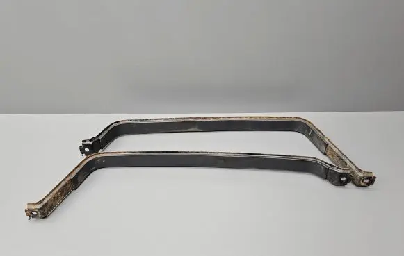 Honda Accord Fuel tank mounting bracket 