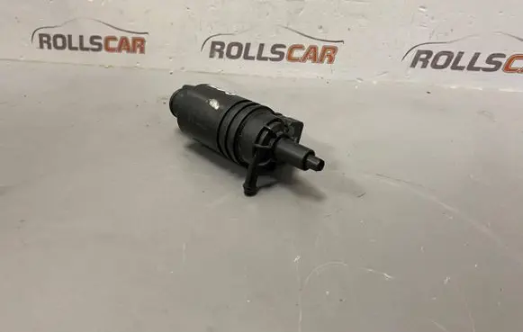 Audi 80 90 S2 B4 Windscreen/windshield washer pump E13021168 107282 107282755