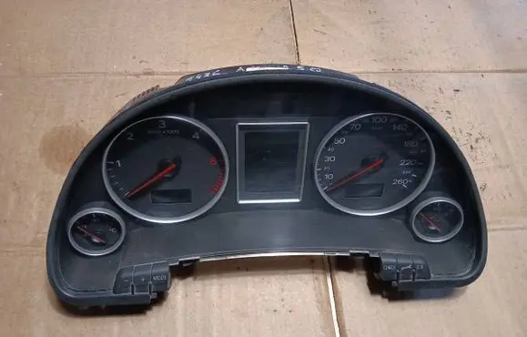 Audi A4 S4 B6 8E 8H Speedometer (instrument cluster) 1036901830