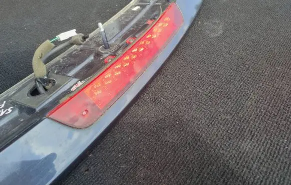 Hyundai Santa Fe Tailgate/trunk spoiler 927002w000 872102w000