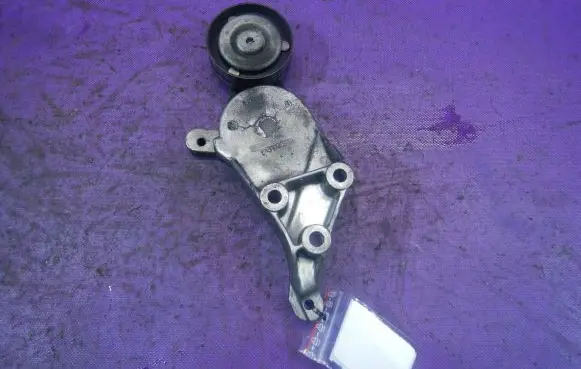 Volkswagen Golf IV Timing belt tensioner 038903315K