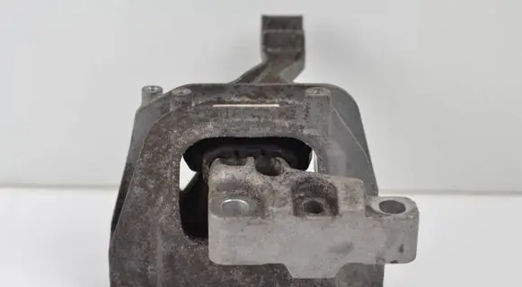 Volkswagen Golf VII Engine mount bracket 5WA199262D 03022020