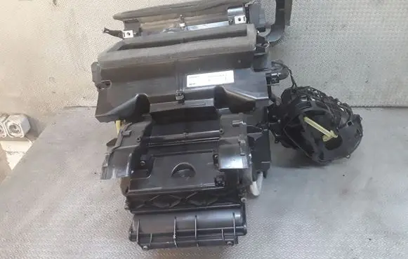 Volvo V70 Interior heater climate box assembly 6G9N19B555EV