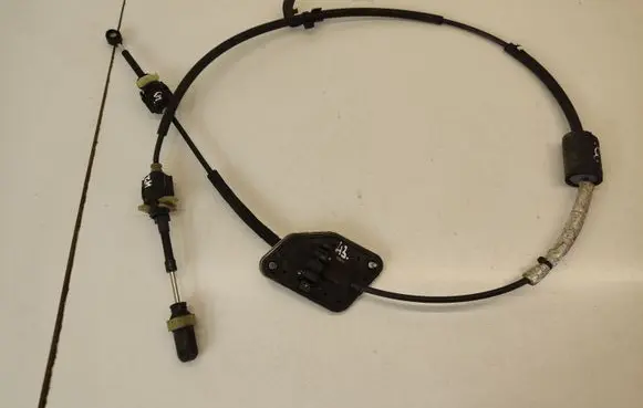 Ford B-MAX Gear shift cable linkage