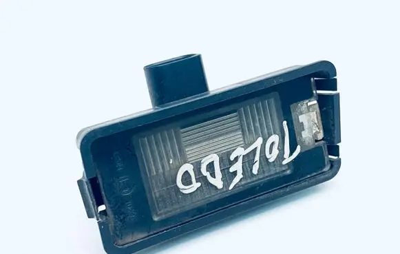Seat Toledo III (5P) Number plate light 5P0943021
