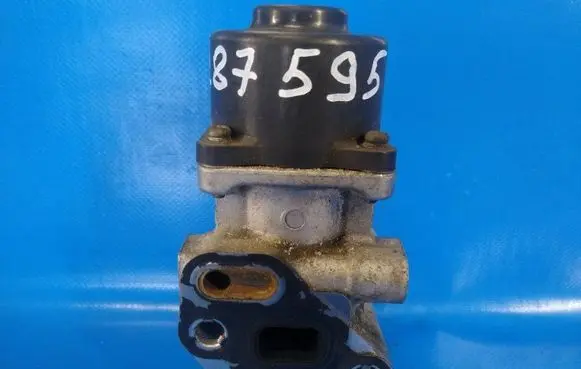 Mazda CX-7 EGR valve 