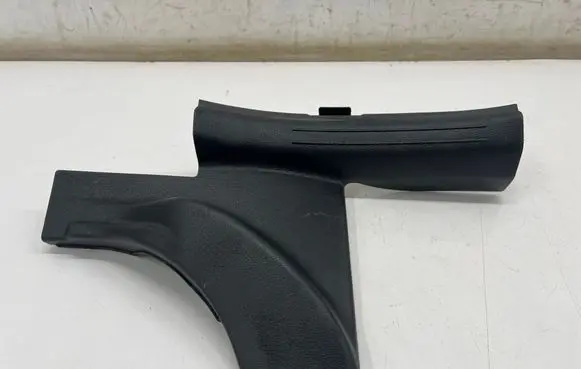 Rear sill trim cover