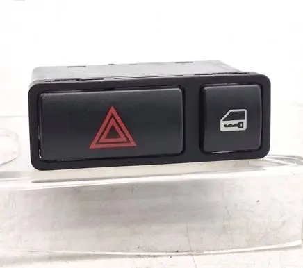 BMW X5 E53 Hazard light switch 8368920 61318368920