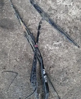 Mercedes-Benz 609 Headlight wiper blade set 