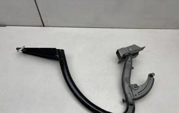 Audi A8 S8 D4 4H Tailgate/trunk/boot hinge 4H0827300D