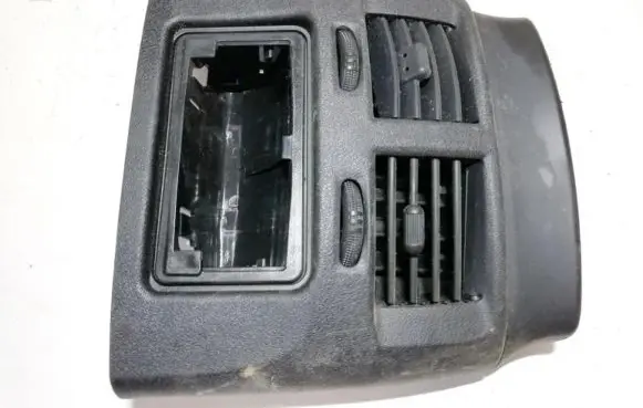 Lexus IS 220D-250-350 Dash center air vent grill 5892353010 5386053010