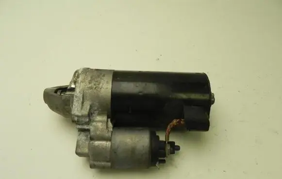 Mercedes-Benz E W212 Starter motor A6519062800