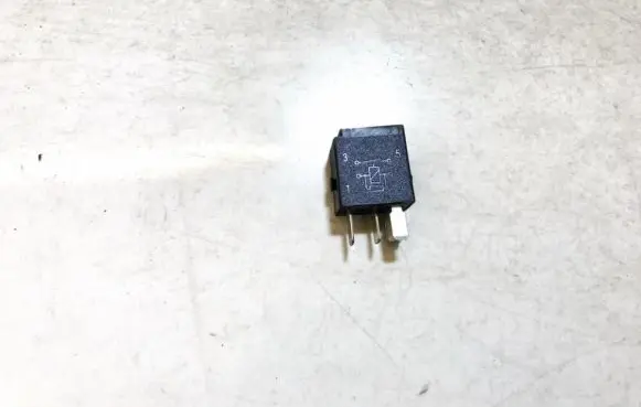 Mercedes-Benz C W203 Other relay 0025421119 4ra00781300