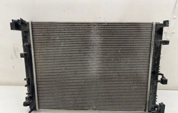 Renault Captur II Coolant radiator 214105FA00 201223