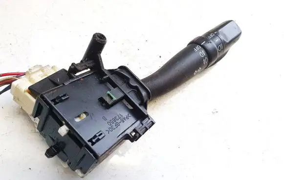 Toyota Corolla Verso AR10 Indicator stalk 173650b 84140-05110