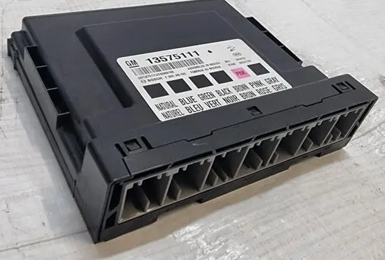 Opel Astra J Comfort/convenience module 13575111
