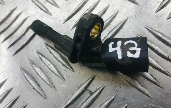 Volkswagen PASSAT B6 ABS rear brake sensor 1K0927807