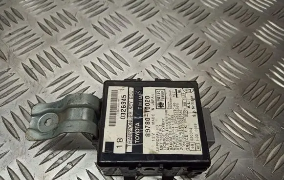 Toyota Starlet (P90) V Immobilizer control unit/module 