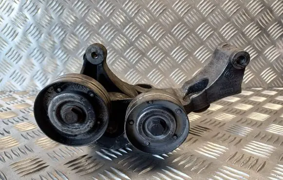 Opel Zafira B Generator/alternator belt tensioner 898005563 02403012003