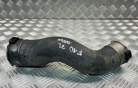 BMW 5 F10 F11 Intercooler hose/pipe 7810796