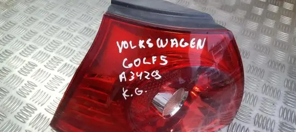 Volkswagen Golf V Rear/tail lights 1k6945095e