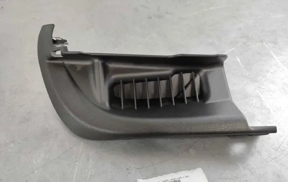 Volvo C40 Tailgate/trunk side cover trim 32132438