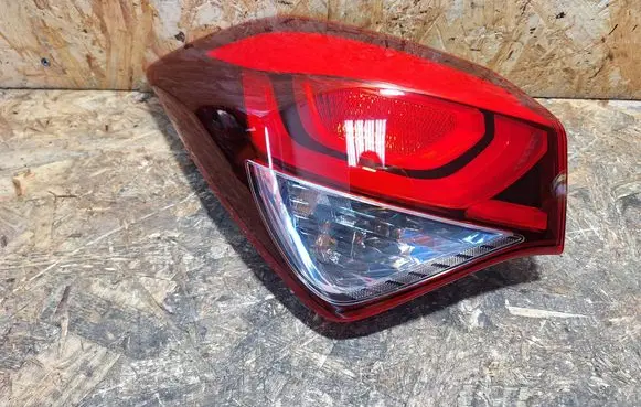 Hyundai i20 (GB IB) Rear/tail lights 92401-C8000