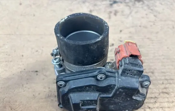 Ford Fiesta Throttle valve 50989002