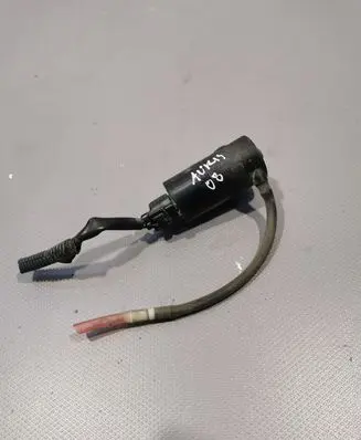 Toyota Auris 150 Windscreen/windshield washer pump