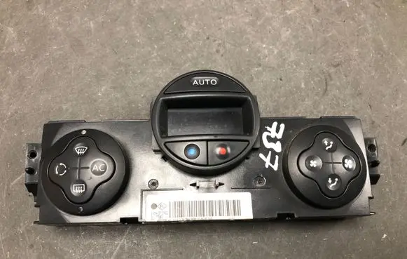 Renault Megane II Climate control unit 8200501456