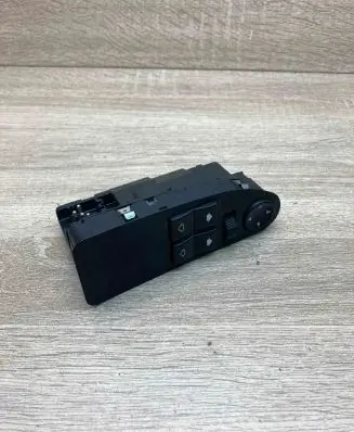 BMW 5 E39 Electric window control switch 8368988