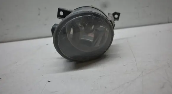 Volkswagen Tiguan Front fog light 