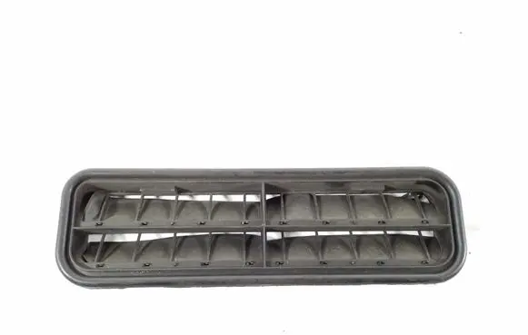 Mercedes-Benz E W211 Fender grill A2118300042
