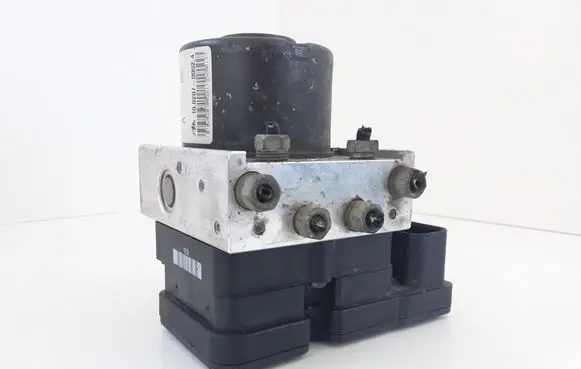 Ford Focus C-MAX ABS Pump 3M512M110GA 10020700524 10097001103