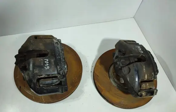BMW 6 F12 F13 Brake discs and calipers set 