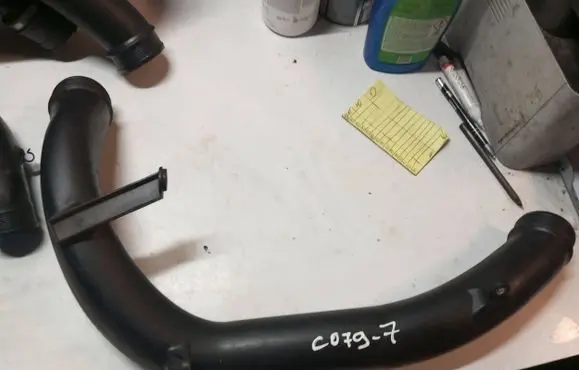 Volvo S60 Intercooler hose/pipe 31261343